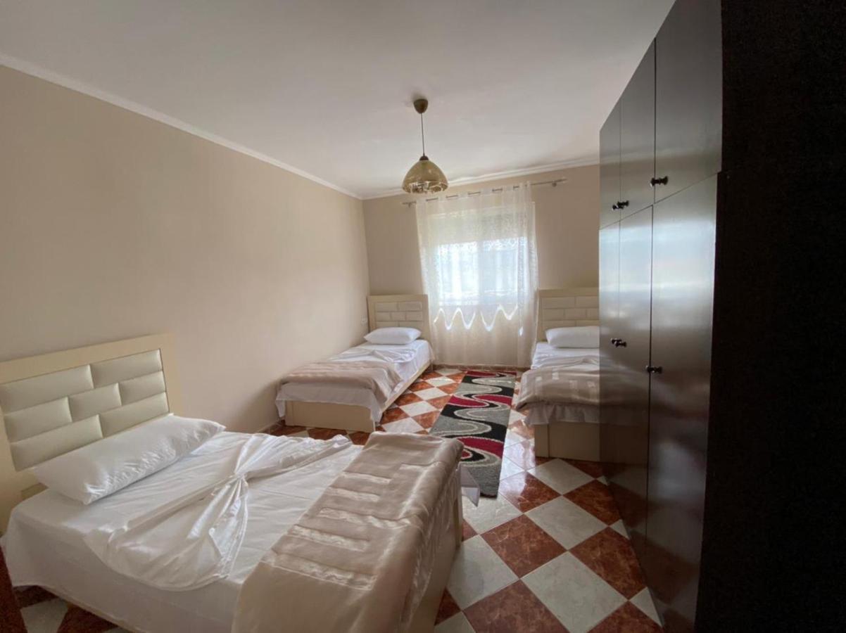 Dibra'S Apartment Shkodër Extérieur photo