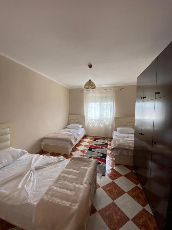 Dibra'S Apartment Shkodër Extérieur photo